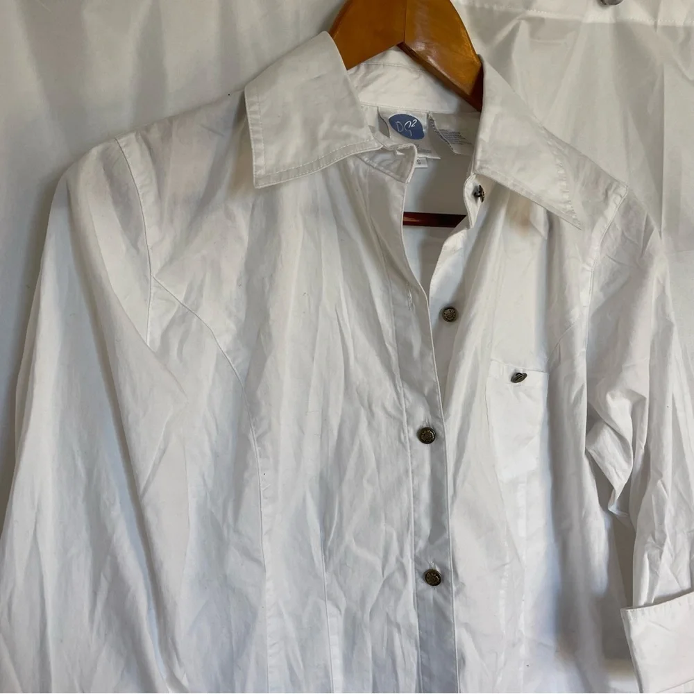 DG2 Diane Gilman Women’s Fitted White Button Down 3/4 Sleeves Shirt Blouse Small